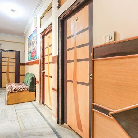 Oyo 62194 Pleasure Palace Hotell Indore Exteriör bild