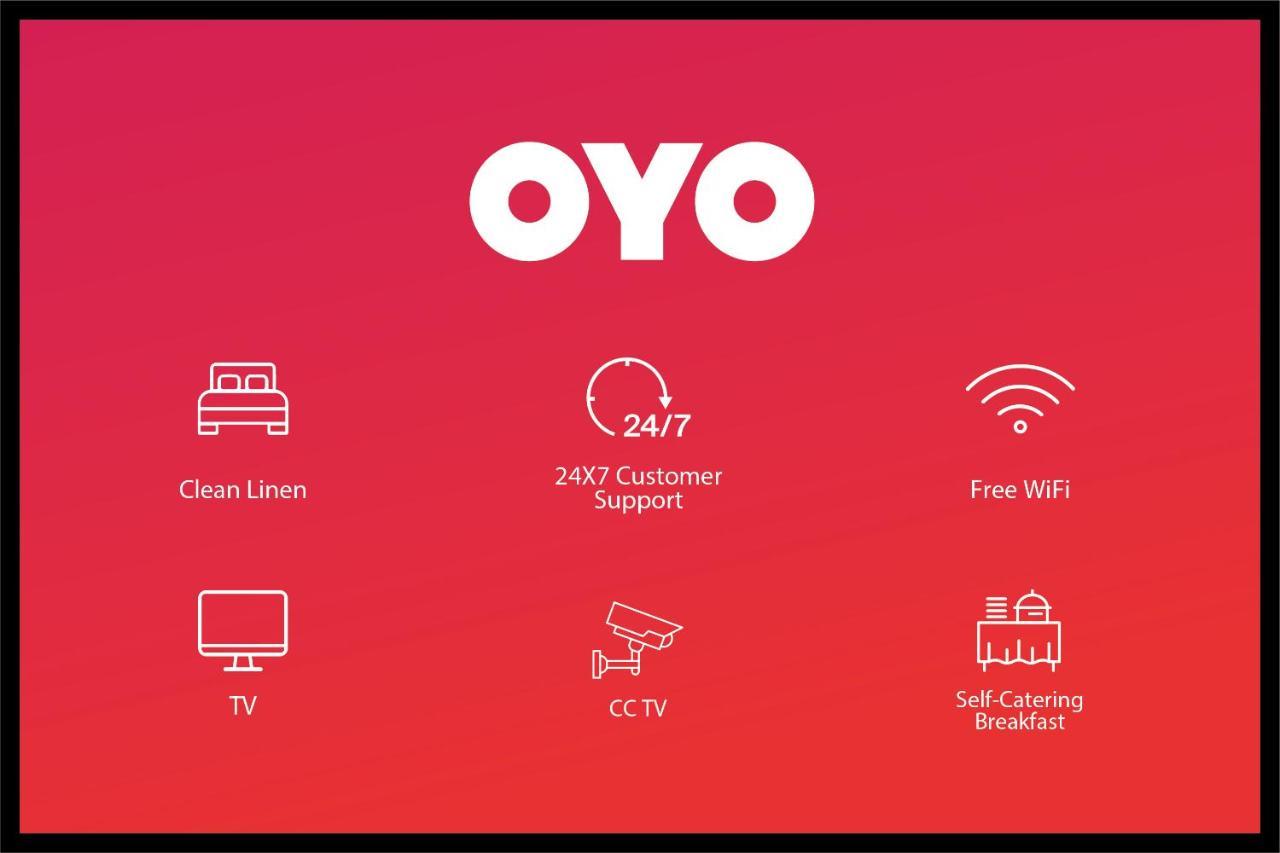 Oyo 62194 Pleasure Palace Hotell Indore Exteriör bild